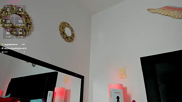 Chatroom XXX en direct de Natalye_23