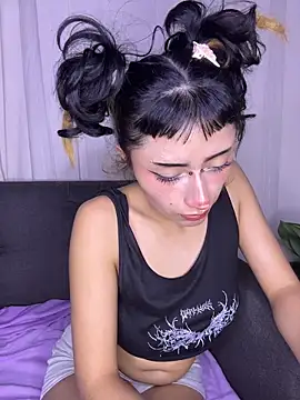 baby_akuma 라이브 XXX 채팅