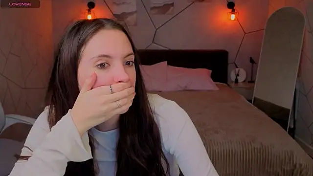 แชท XXX สดของ elise_robbie