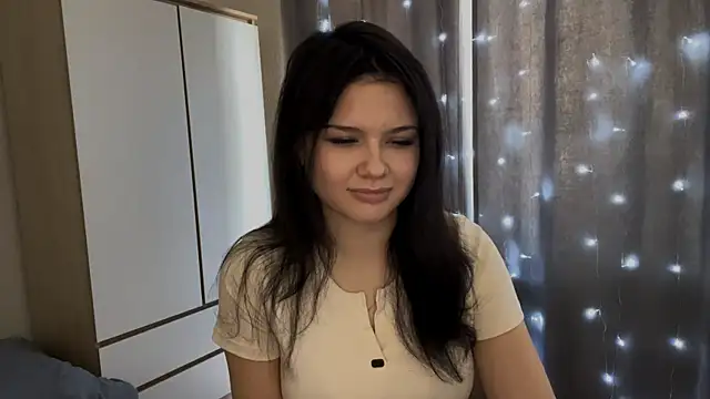 PluralSind's Live XXX Chat