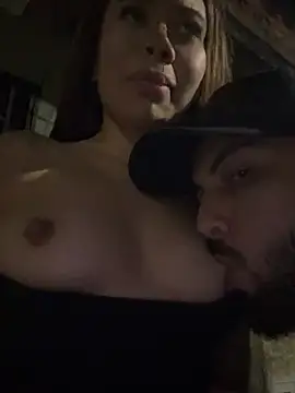 lindaandtony Adlı Modelin Web Kamerası Şovu