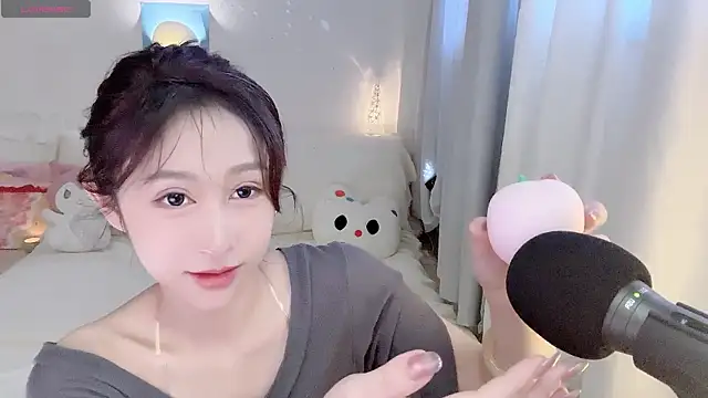 mistylana_'s Live XXX Chat