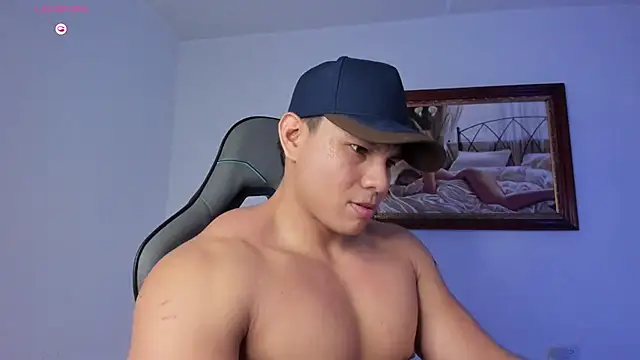 Chat XXX en directo de RoyConstance