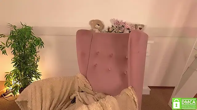 MirraBellanta's Live XXX Chat