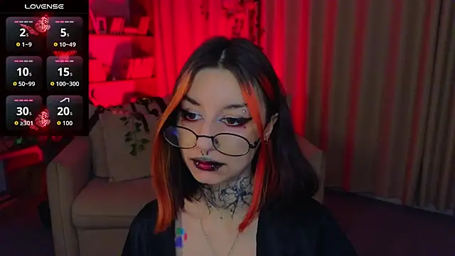 Mistress__Marcelline Webcam-Show