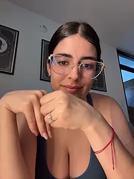 XXX chat uživo modela _Niah_