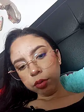 Natalye_23 – Naživo XXX chat