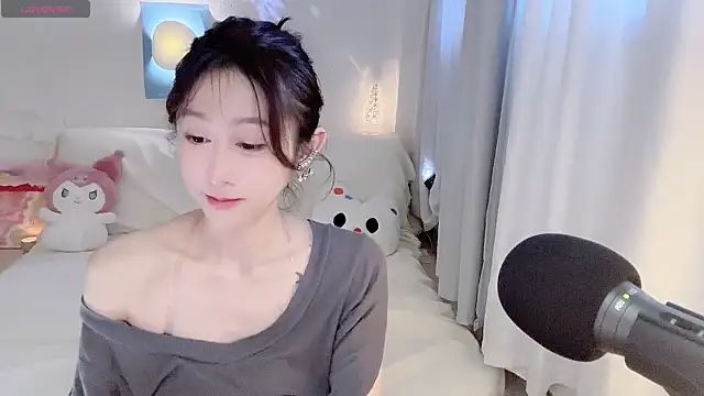 mistylana_ Chat XXX live