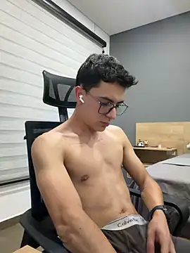 nickmde19: вебкам-шоу