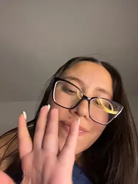 Chat XXX ao vivo de LyaRose