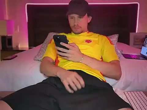 mcklister_kinky_feetsのウェブカメラショー