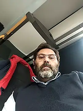 Necroforo's Live XXX Chat