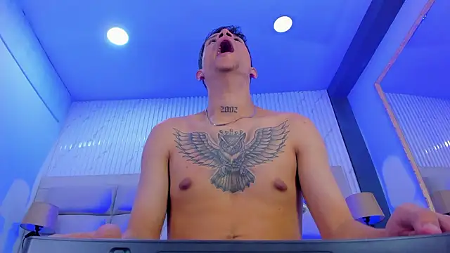 AgarEvans' Live XXX Chat