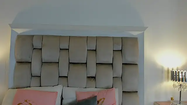 sweets_one élő XXX-chatje