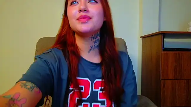 daddysecrett18's Live XXX Chat