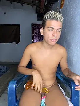 Chatroom XXX en direct de PrincesLeo