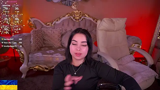 SusieWood Chat XXX in diretta