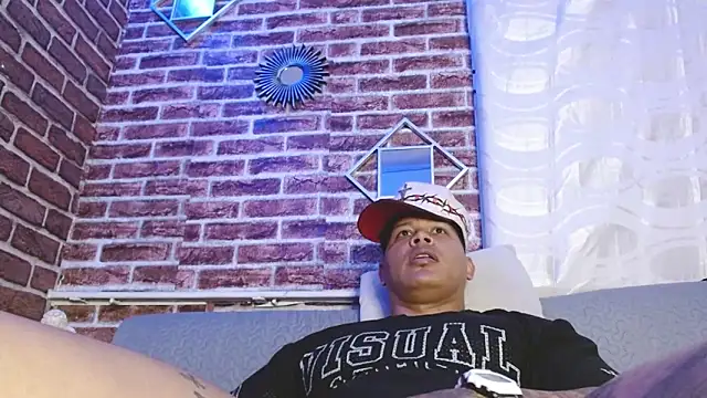 jordan_bigcock_ Adlı Modelin Canlı XXX Sohbeti