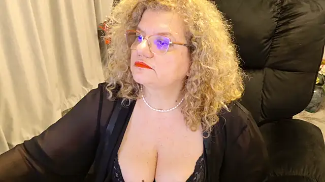 maggiemilff's Live XXX Chat
