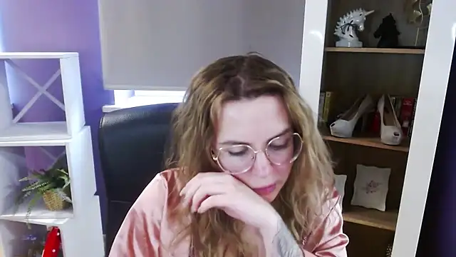 Živý XXX chat Zoey_Erotic