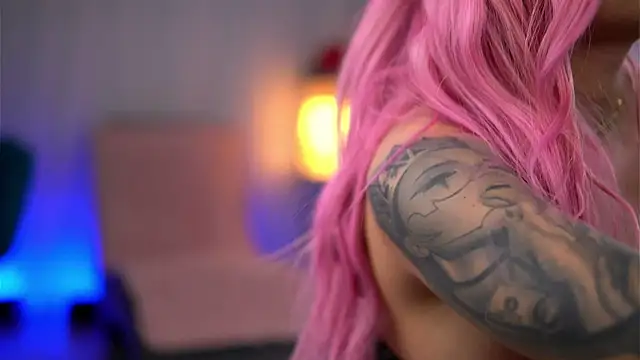 Miky_Lust Chat XXX in diretta