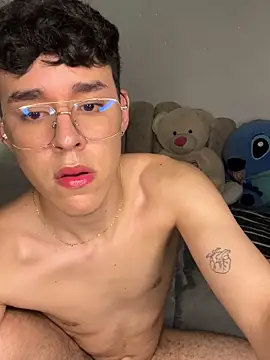 Tom_Parker_n Webbikameraesitys