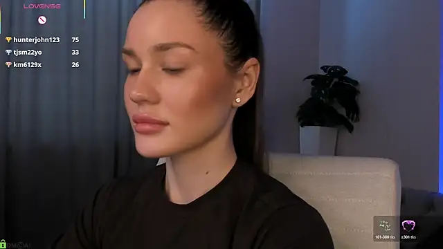 Aria_Mila Chat XXX live