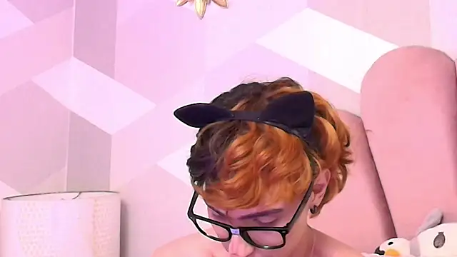 KylieMonnett 在線直播表演