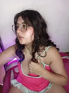 แชท XXX สดของ ValeriaSalvino