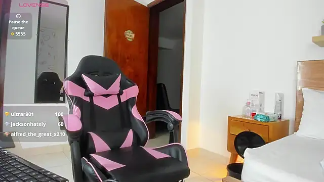 Živý XXX chat valeryn__rosse