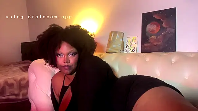 juicy_janet Chat XXX in diretta