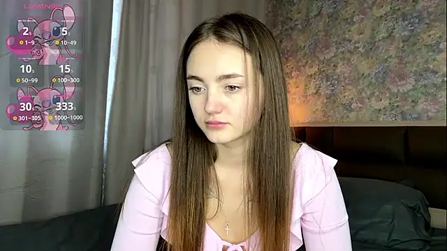 LoraDavi Chat XXX live