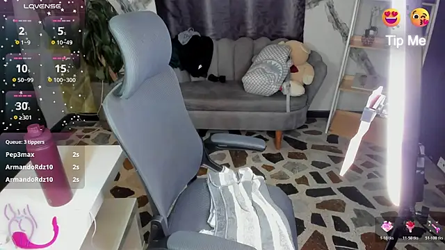 CelesteBrucee's Live XXX Chat