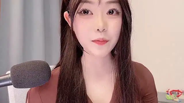 دردشة smalldaisy الجنسية المباشرة