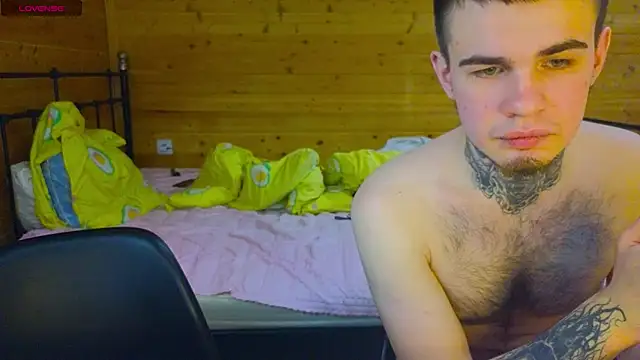 LucyMurn Webbikameraesitys