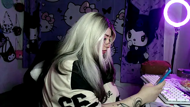 Chat XXX Live lussyevans24