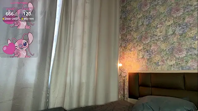 LoraDavi Adlı Modelin Canlı XXX Sohbeti