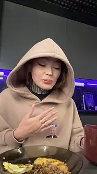 Chat XXX ao vivo de AriWild