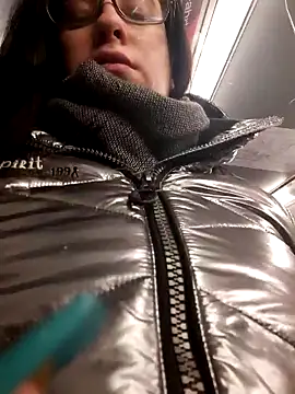 Tinka-Bella-Privat: απευθείας συνομιλία ΧΧΧ