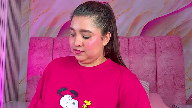 Chat XXX ao vivo de emmacurvy