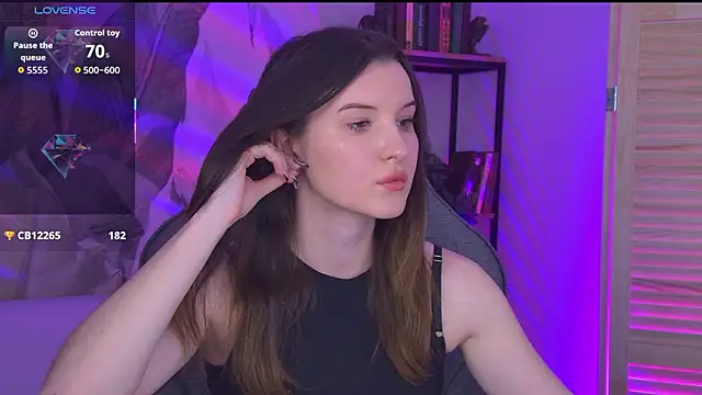 AgataWillis Chat XXX live