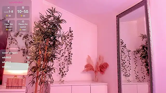 mira0_0 Live XXX-chat