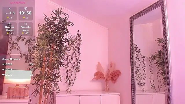 Pertunjukan Kamera Web mira0_0