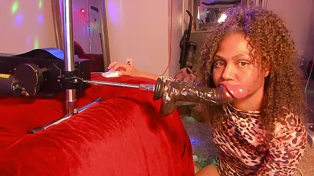 yiauana Live XXX-chat