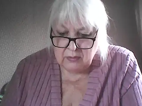 Alexia64231 Adlı Modelin Web Kamerası Şovu