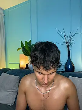 Leo_Savage_ 라이브 XXX 채팅