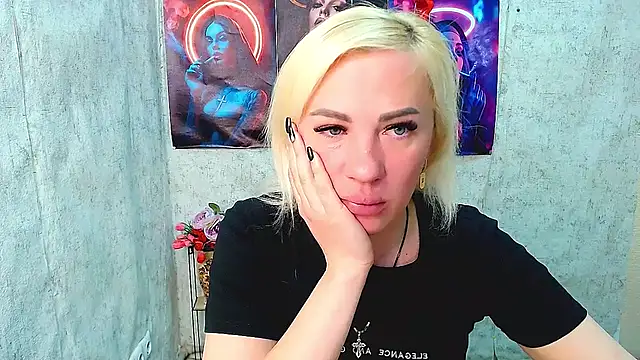 EmmaCat_ Live XXX-Chat