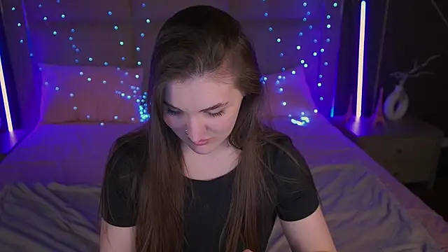 EmmyCharmmのライブXXXチャット