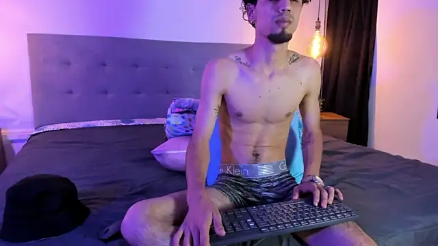 Chat XXX en directo de Chris_Angel_