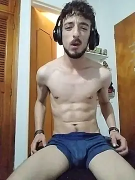 Meliodas97xxx's Live XXX Chat